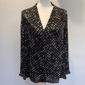 VINCE CAMUTO MODERN PATTERNED BLOUSE/TUNIC